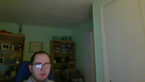 Snapshot of astg94 chatting on 16, 2, 2025 Andrew or Smiley Read the message in bold above the bio design for info on the situation. online show from 16, 2, 2025