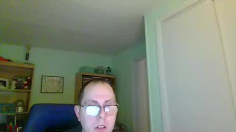 Snapshot of astg94 chatting on 8, 3, 2025 Andrew or Smiley Read the message in bold above the bio design for info on the situation. online show from 8, 3, 2025