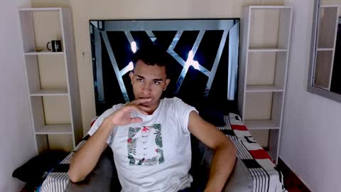 Snapshot of aston_vera chatting on 19, 9, 2025 Aston online show from 19, 9, 2025