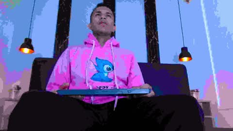 Snapshot of aston_vera chatting on 31, 3, 2026 Aston online show from 31, 3, 2026