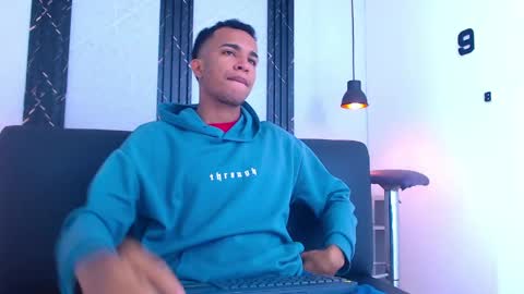 Snapshot of aston_vera chatting on 2, 4, 2026 Aston online show from 2, 4, 2026