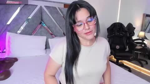 Snapshot of astrid_williams_ chatting on 14, 3, 2026 Astrid online show from 14, 3, 2026