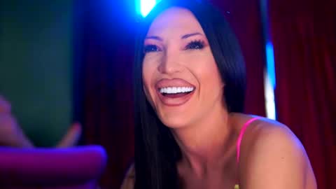 Astrid online show from 13, 3, 2026