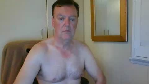 Snapshot of astute008 chatting on 27, 2, 2026 astute008 online show from 27, 2, 2026