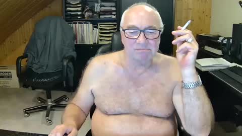 Snapshot of asusandy chatting on 31, 12, 2024 asusandy online show from 31, 12, 2024