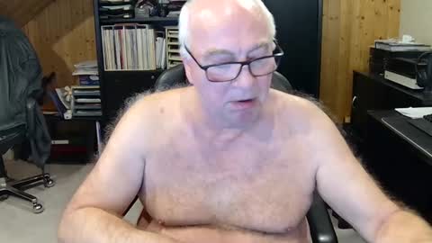 Snapshot of asusandy chatting on 14, 1, 2025 asusandy online show from 14, 1, 2025