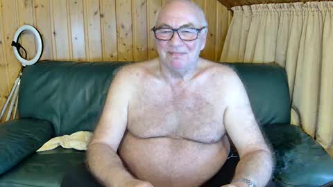 Snapshot of asusandy chatting on 6, 2, 2025 asusandy online show from 6, 2, 2025