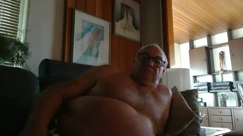 Snapshot of asusandy chatting on 1, 3, 2025 asusandy online show from 1, 3, 2025