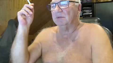 Snapshot of asusandy chatting on 9, 9, 2025 asusandy online show from 9, 9, 2025