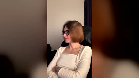 Snapshot of asya_new chatting on 22, 4, 2026 asya_new online show from 22, 4, 2026