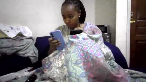 Snapshot of atara_seren chatting on 20, 5, 2026 atara_seren online show from 20, 5, 2026