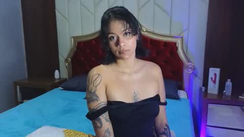 Athenea sky  online show from 23, 10, 2025