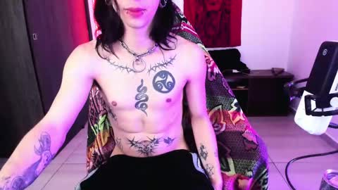Snapshot of atheneoo_ chatting on 2, 5, 2026 athenauwu online show from 2, 5, 2026