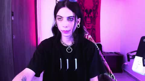 Snapshot of atheneoo_ chatting on 19, 5, 2026 athenauwu online show from 19, 5, 2026