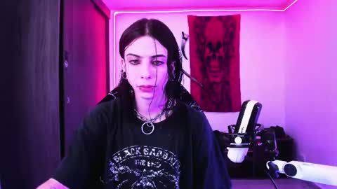 Snapshot of atheneoo_ chatting on 22, 6, 2026 athenauwu online show from 22, 6, 2026