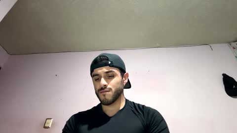 Snapshot of athlete_boy22 chatting on 22, 10, 2025 Atlas online show from 22, 10, 2025