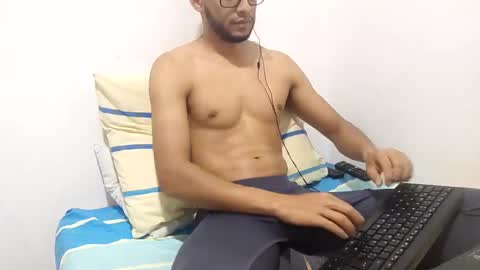 Snapshot of atorres21 chatting on 23, 2, 2025 Torres online show from 23, 2, 2025