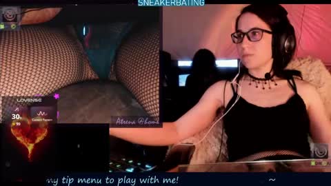 Snapshot of atrena chatting on 8, 6, 2026 Atrena online show from 8, 6, 2026