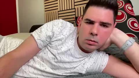 attila_csontos online show from 15, 4, 2026