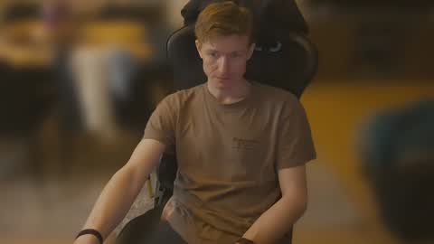 Max Powers online show from 12, 1, 2025