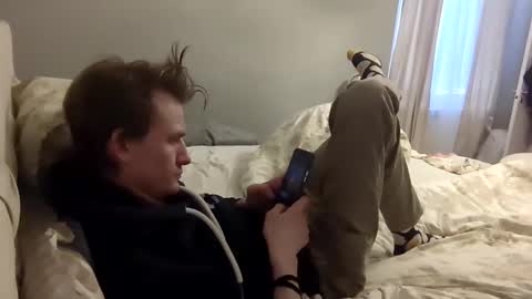 Max Powers online show from 7, 2, 2025