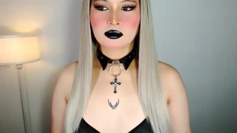 Audrey online show from 27, 3, 2026