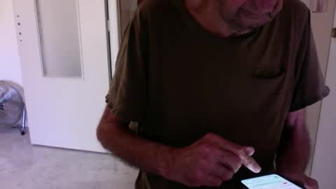 auguste688483 online show from 20, 5, 2026