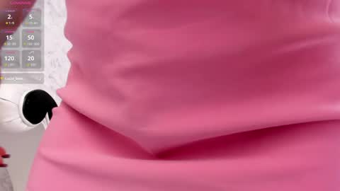 Aura sanders online show from 15, 4, 2026