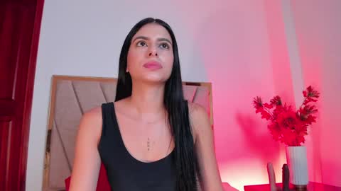 Aura Stone online show from 23, 12, 2024