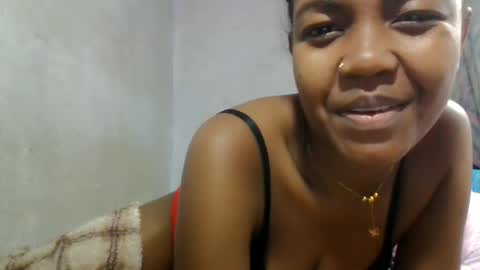 Snapshot of aurelie08 chatting on 28, 5, 2026 aurelie08 online show from 28, 5, 2026