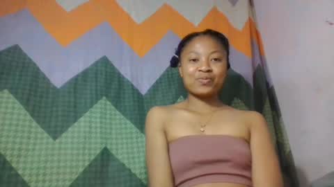 Snapshot of aurelie08 chatting on 6, 7, 2026 aurelie08 online show from 6, 7, 2026