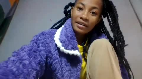 Snapshot of aurelie08 chatting on 9, 7, 2026 aurelie08 online show from 9, 7, 2026