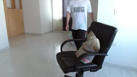 Aureliano online show from 14, 4, 2026