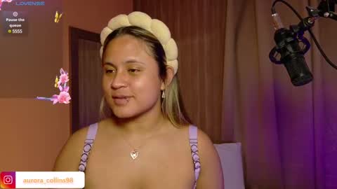 aurora_collins08 online show from 21, 2, 2025