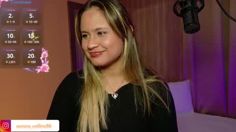aurora_collins08 online show from 25, 2, 2025