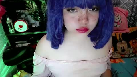Snapshot of aurora_more chatting on 17, 10, 2025 cute online show from 17, 10, 2025