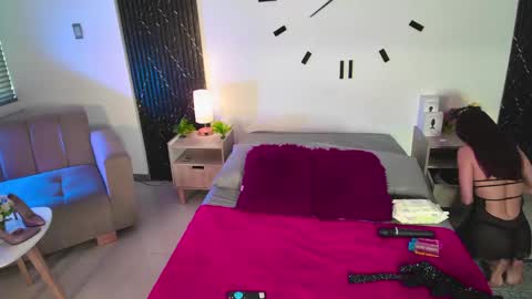 Snapshot of aurora_petitee chatting on 23, 5, 2026 Aurora online show from 23, 5, 2026