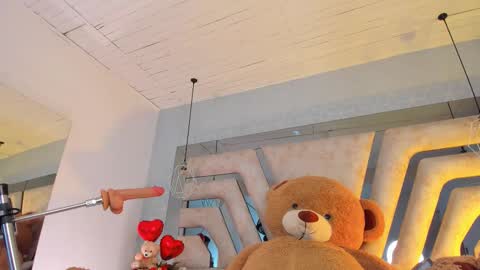 Aurora  online show from 15, 2, 2026