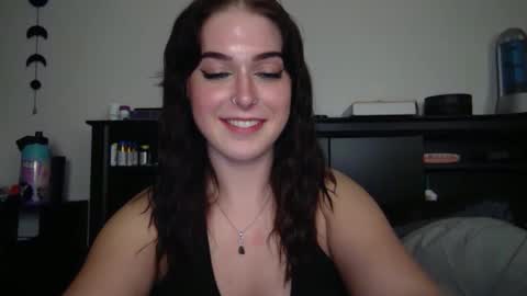 Snapshot of auroralightz1 chatting on 1, 10, 2025 auroralightz1 online show from 1, 10, 2025