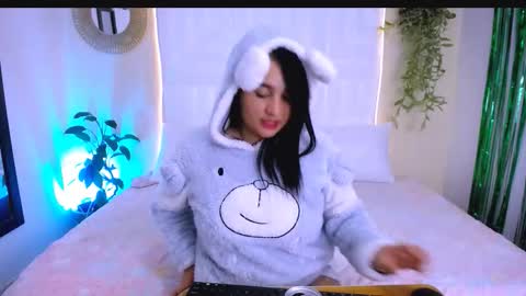 INSTAGRAM AURORA MCRY online show from 22, 3, 2026