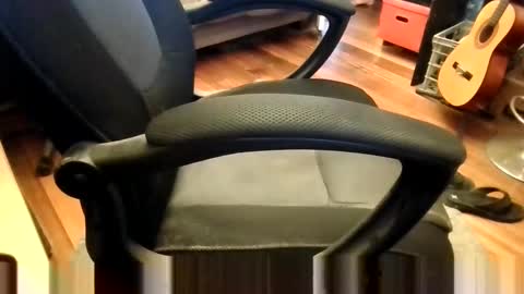 Snapshot of aussiebumm chatting on 5, 3, 2025 Aussiebumm online show from 5, 3, 2025