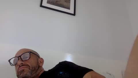 aussieguy59660 online show from 20, 3, 2026