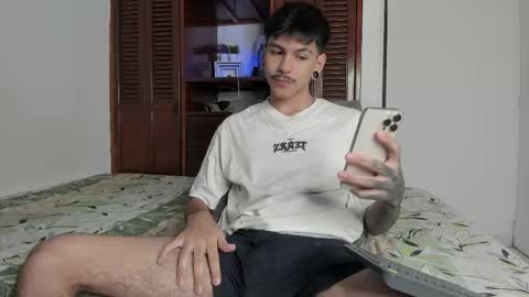 Snapshot of austin_falcon chatting on 11, 9, 2025 Austin online show from 11, 9, 2025