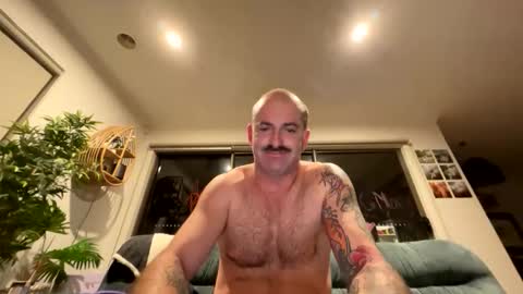 austintoner85 online show from 23, 4, 2026