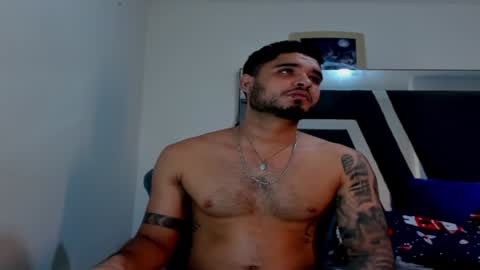 AustinTorres  online show from 12, 12, 2024