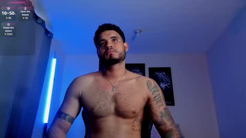 AustinTorres  online show from 18, 10, 2025