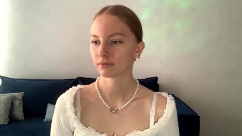 Annie online show from 11, 9, 2025