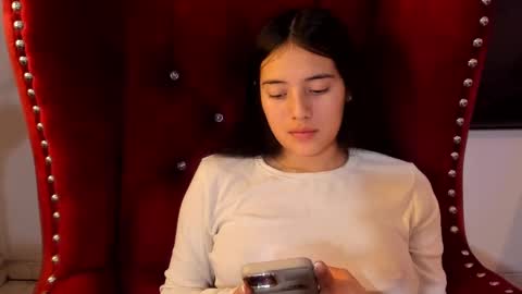              online show from 18, 12, 2024