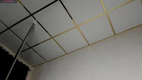 ava_sterling online show from 22, 7, 2026