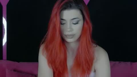 Ava Reina online show from 20, 10, 2025